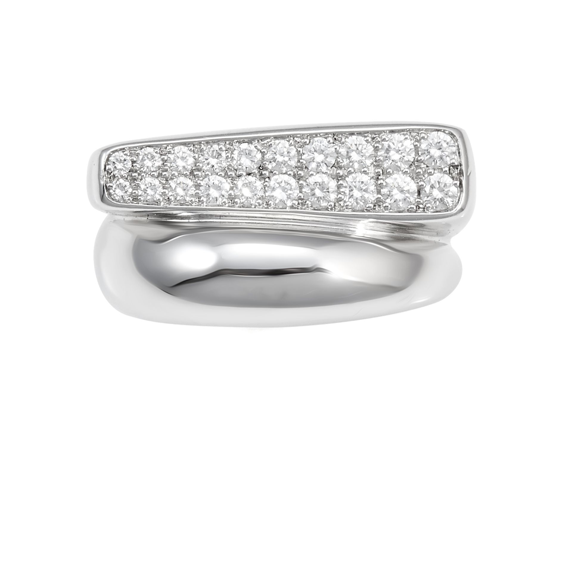 A 'SUCCESS' DIAMOND RING, FRED in 18ct white gold, formed of juxtaposed round and rectangular