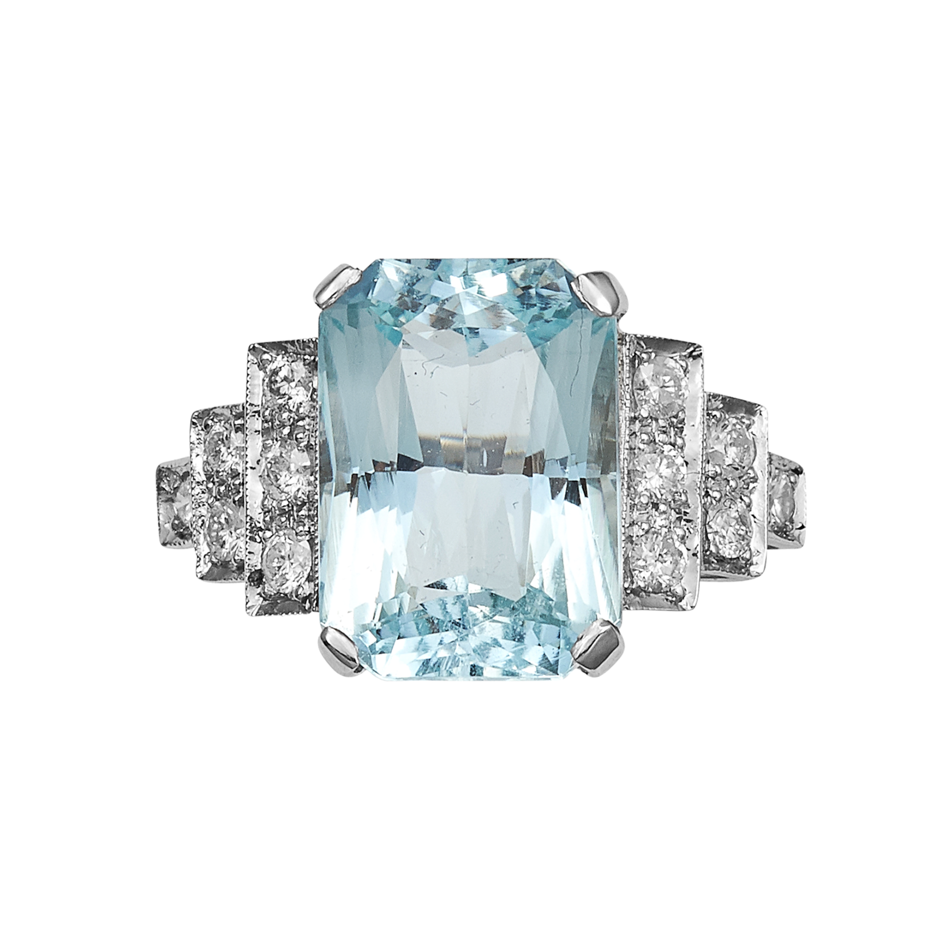 AN AQUAMARINE AND DIAMOND RING in 18ct white gold, the aquamarine of 8.65 carats between stepped