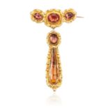 AN ANTIQUE FOILED TOPAZ BROOCH AND EARRINGS SUITE, EARLY 19TH CENTURY in high carat yellow gold,