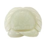 A CHINESE WHITE JADE CRAB FIGURE carved to depict a crab, 5.5cm, 43g.