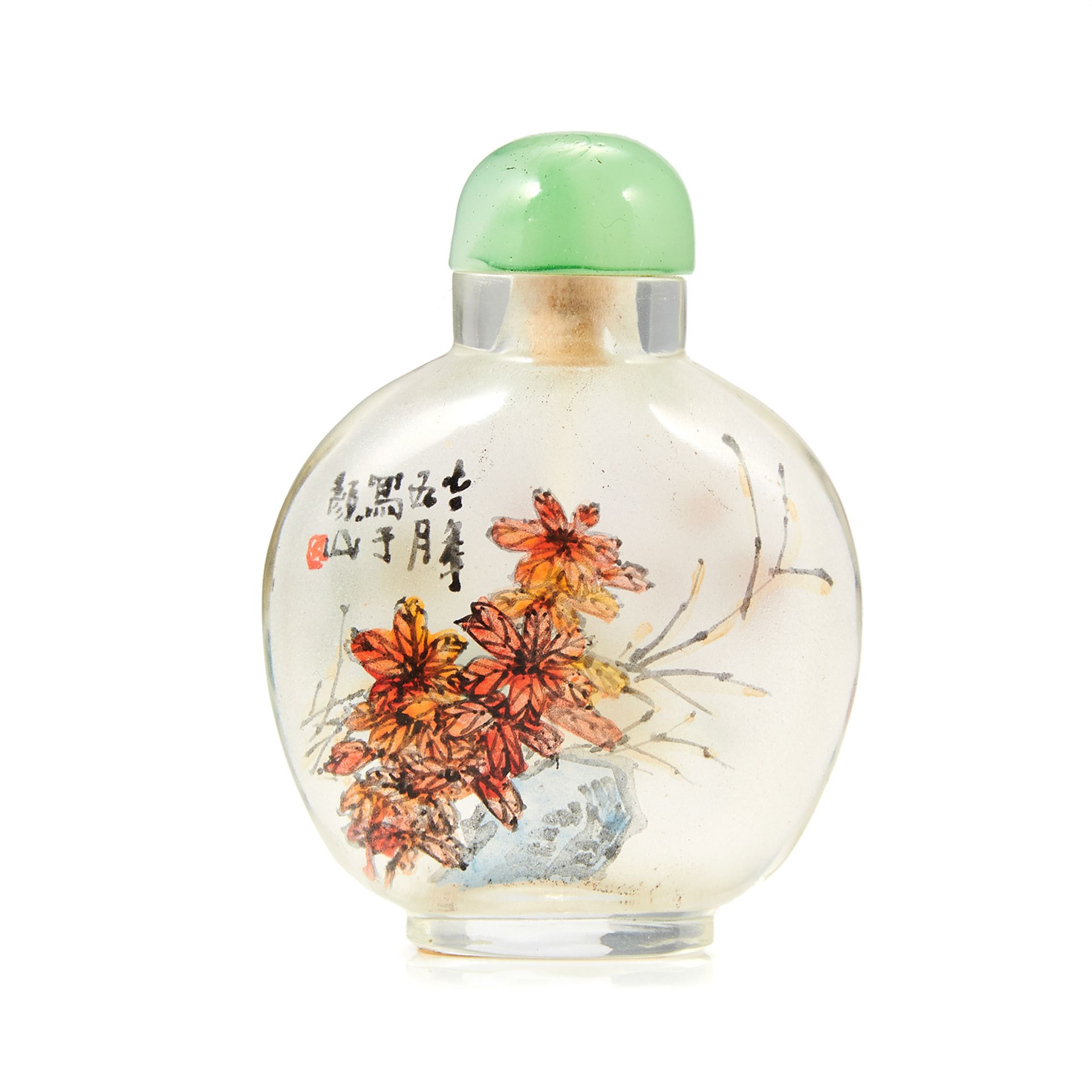AN ANTIQUE CHINESE PAINTED GLASS SNUFF BOTTLE, CIRCA 1920 with painted scenes of flowers, 6.7cm.