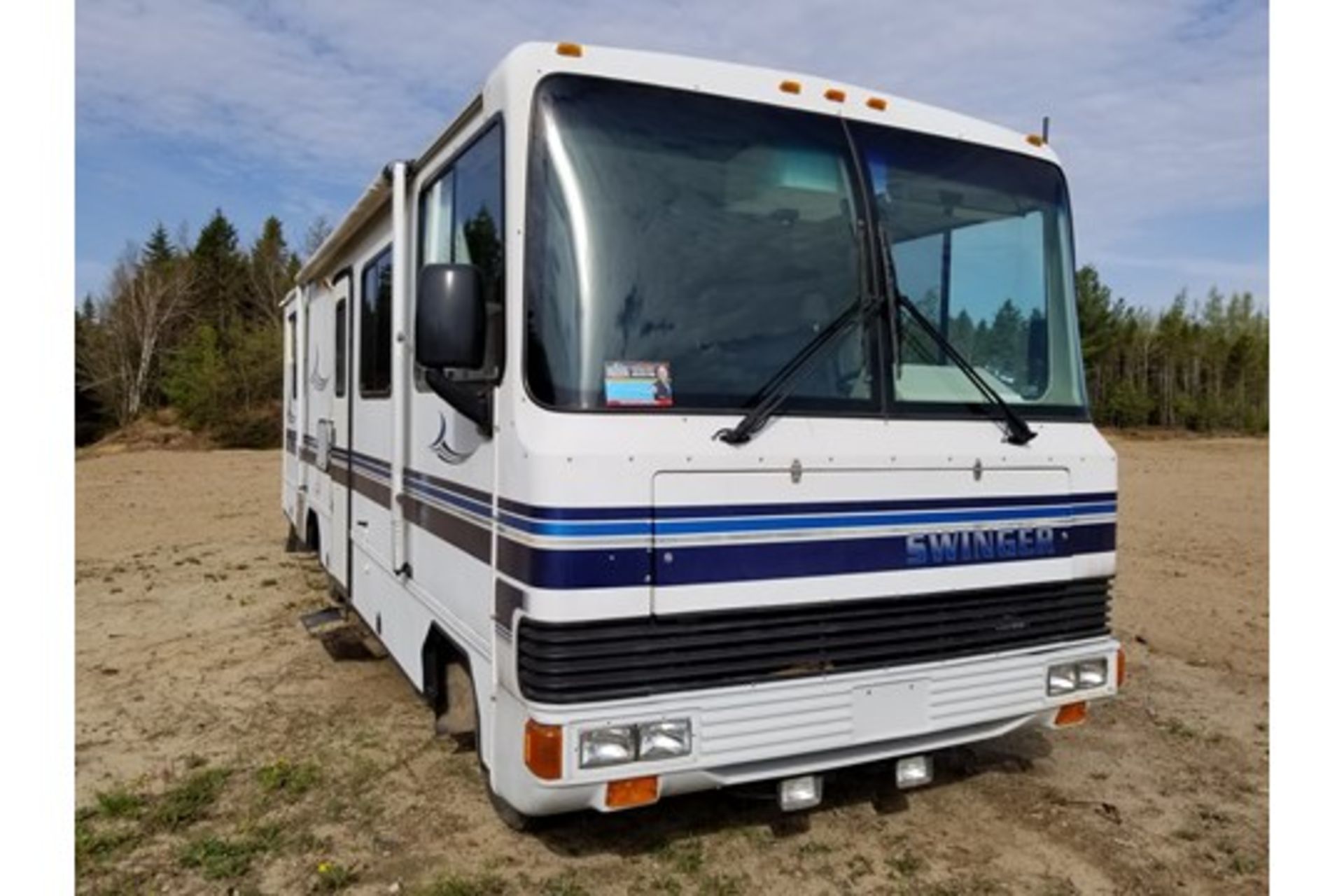 1993 Motorisé Chevrolet Swinger, 7.4 litres, 100 524 Km, automatique Série: 1GBJP37NXP3300158 - Image 5 of 14