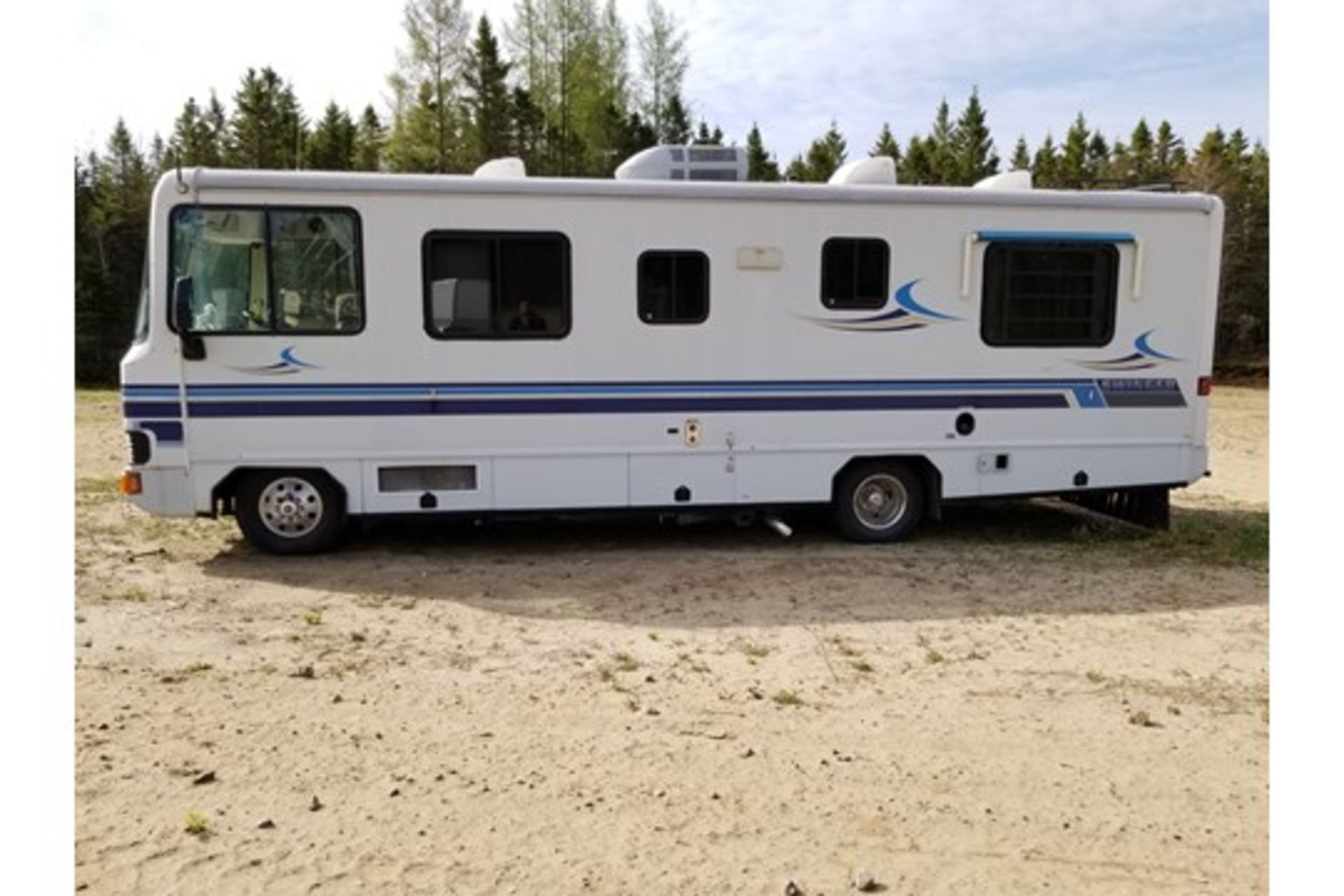 1993 Motorisé Chevrolet Swinger, 7.4 litres, 100 524 Km, automatique Série: 1GBJP37NXP3300158 - Image 8 of 14