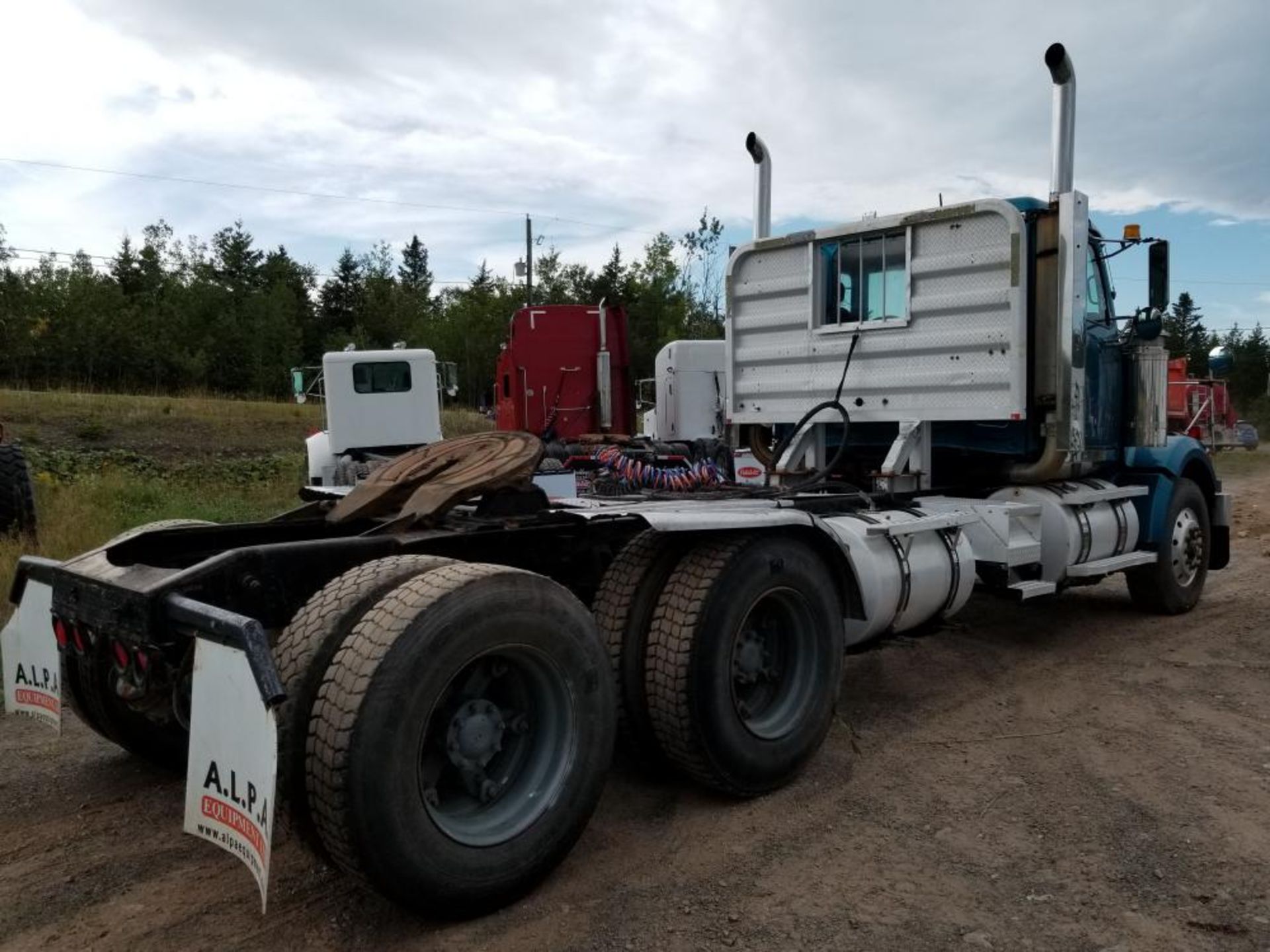 1998 Camion Western Star 4964-FX, 948 105 km, 18 vit., essiuex 16-48, différentiel Rockwell full - Image 3 of 18