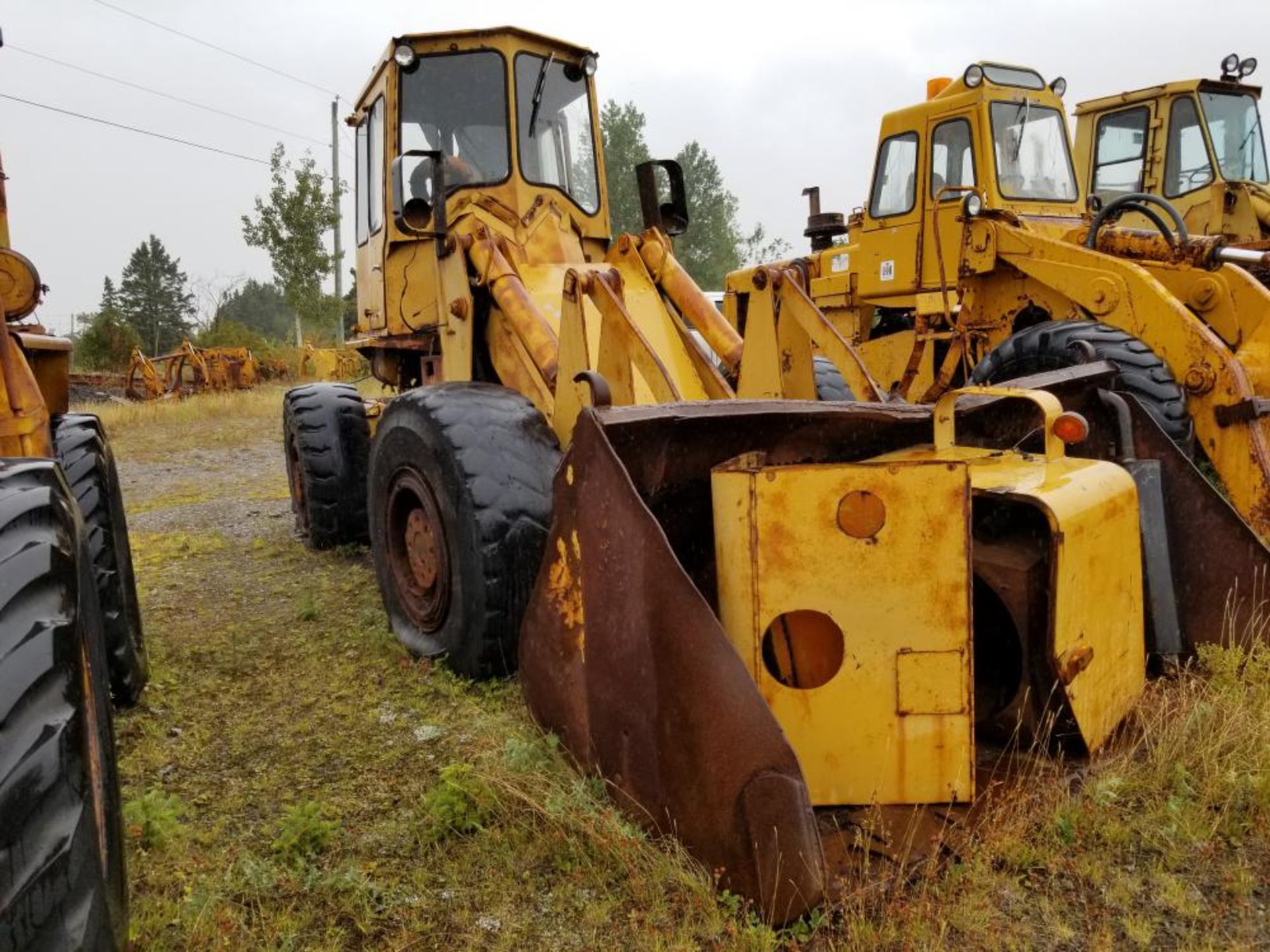 Chargeur sur roues Allis Chalmers, année n/d, hres n/d, pas de moteur vendu pour les pièces Série: ?