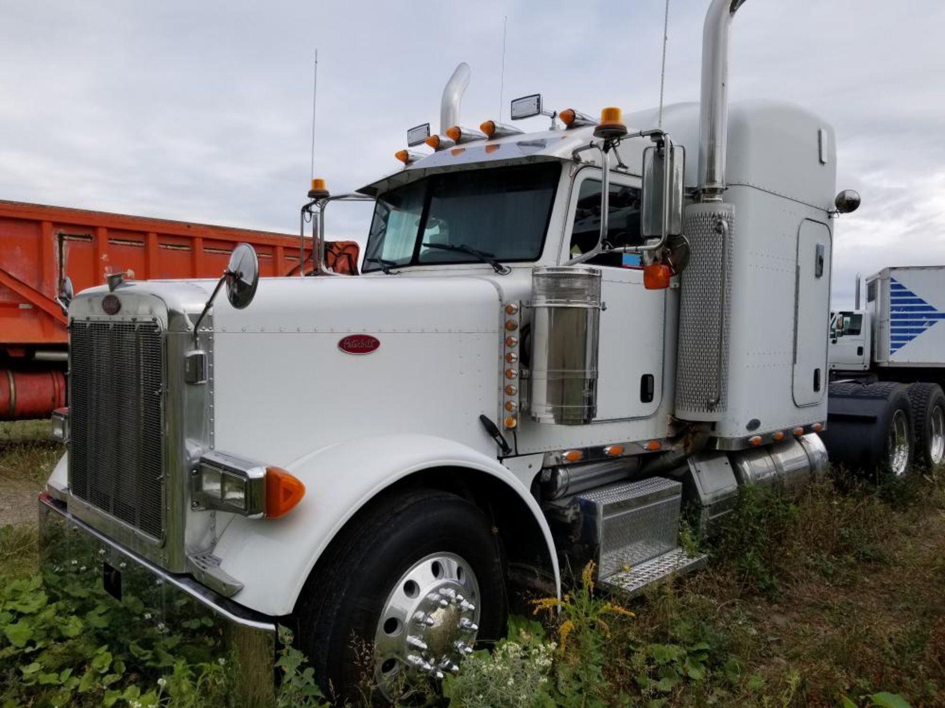 2005 Camion Peterbilt 379, 10 vit., diesel, essieux 12-40, différentiel Rockwell, moteur Cumming