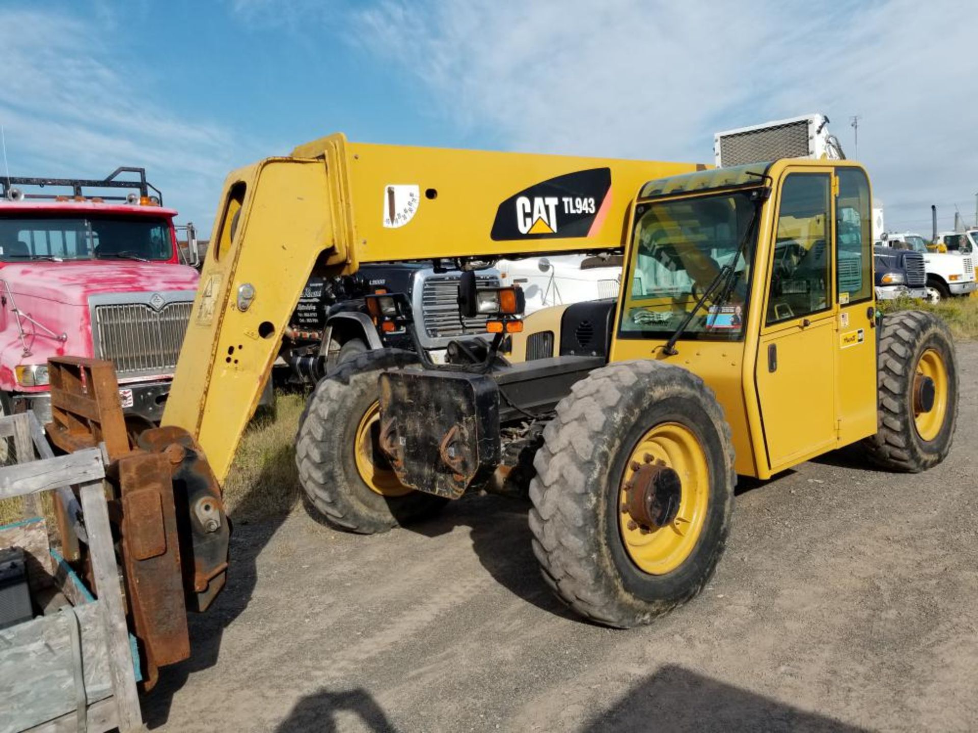 2008 Chariot élévateur téléscopique Caterpillar TL943, 9518 hres, max: 9000 lbs, Série: TBL00927 #