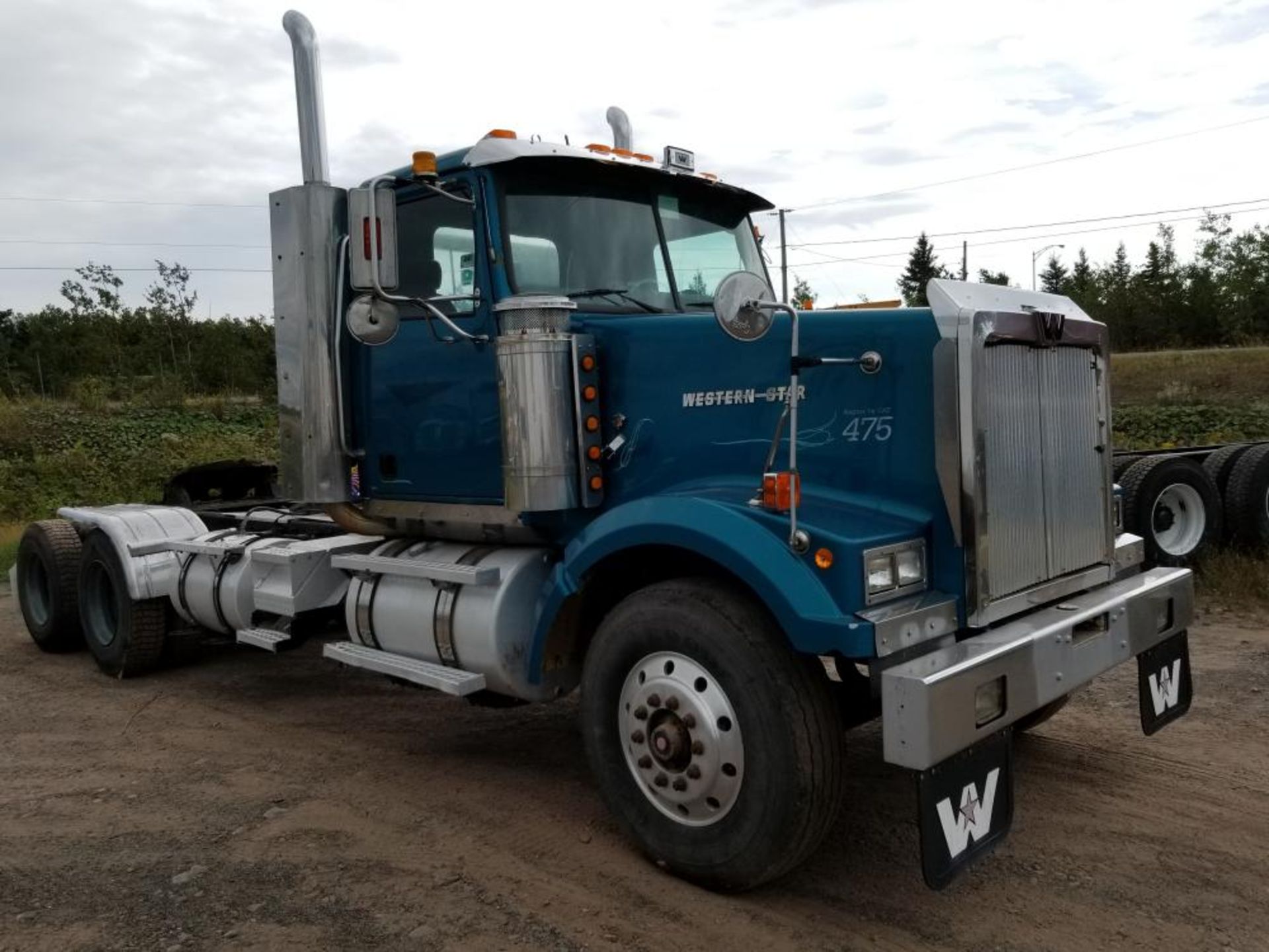 1998 Camion Western Star 4964-FX, 948 105 km, 18 vit., essiuex 16-48, différentiel Rockwell full - Image 2 of 18