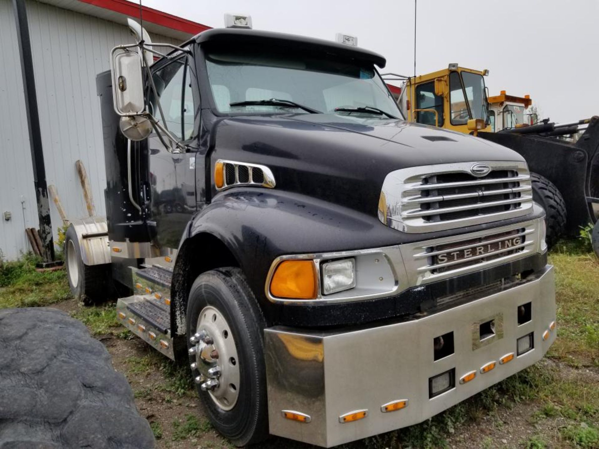 2002 Camion Sterling Acterra, 442 065 km, 8.3 litres, 10 vit., diesel différentiel Rockwell, - Image 2 of 12