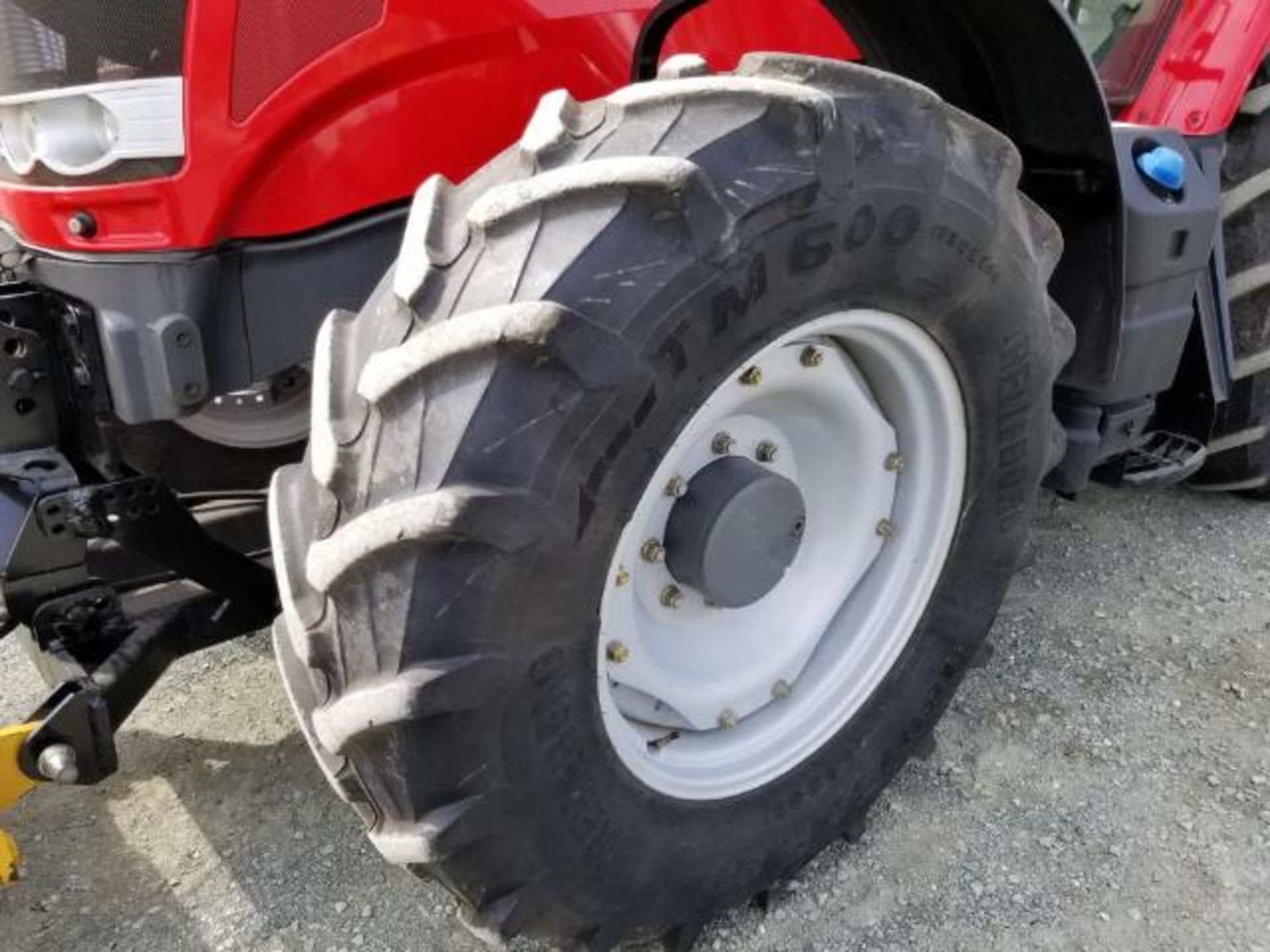 2014 Tracteur Massey Fugerson MF661, 1214 hres, 150 HP, 4 cyl., diesel, pneus av. 380/85R28 arr. - Image 17 of 19