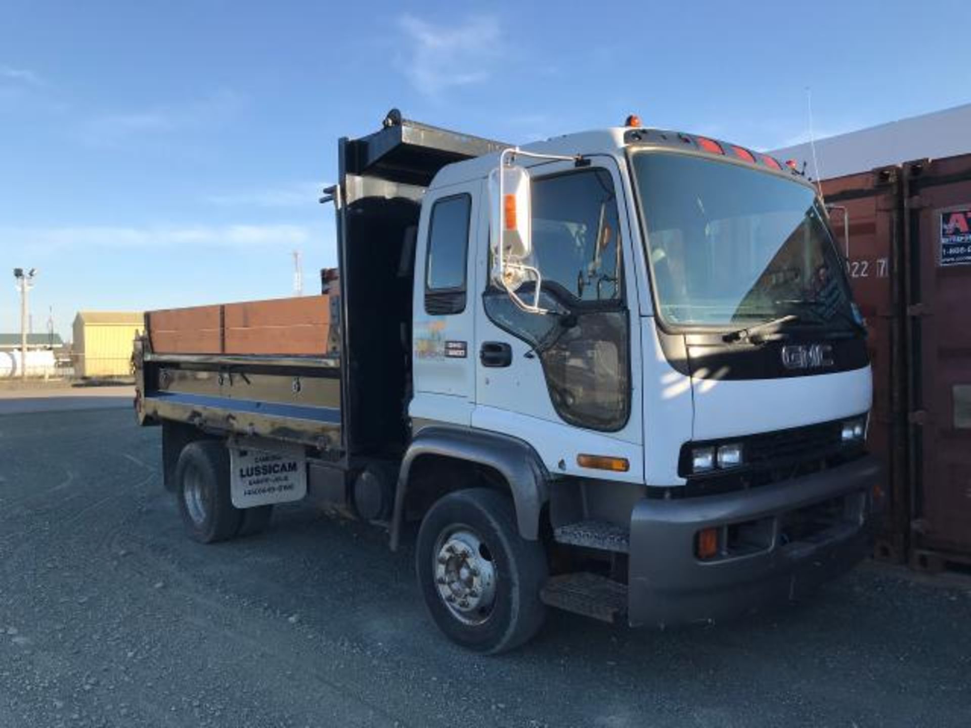 1998 Camion GMC TSR 6500, 340 000 km, manuel 6 vit., 7.2 litres dompeur, insp. 04/2018, papier en