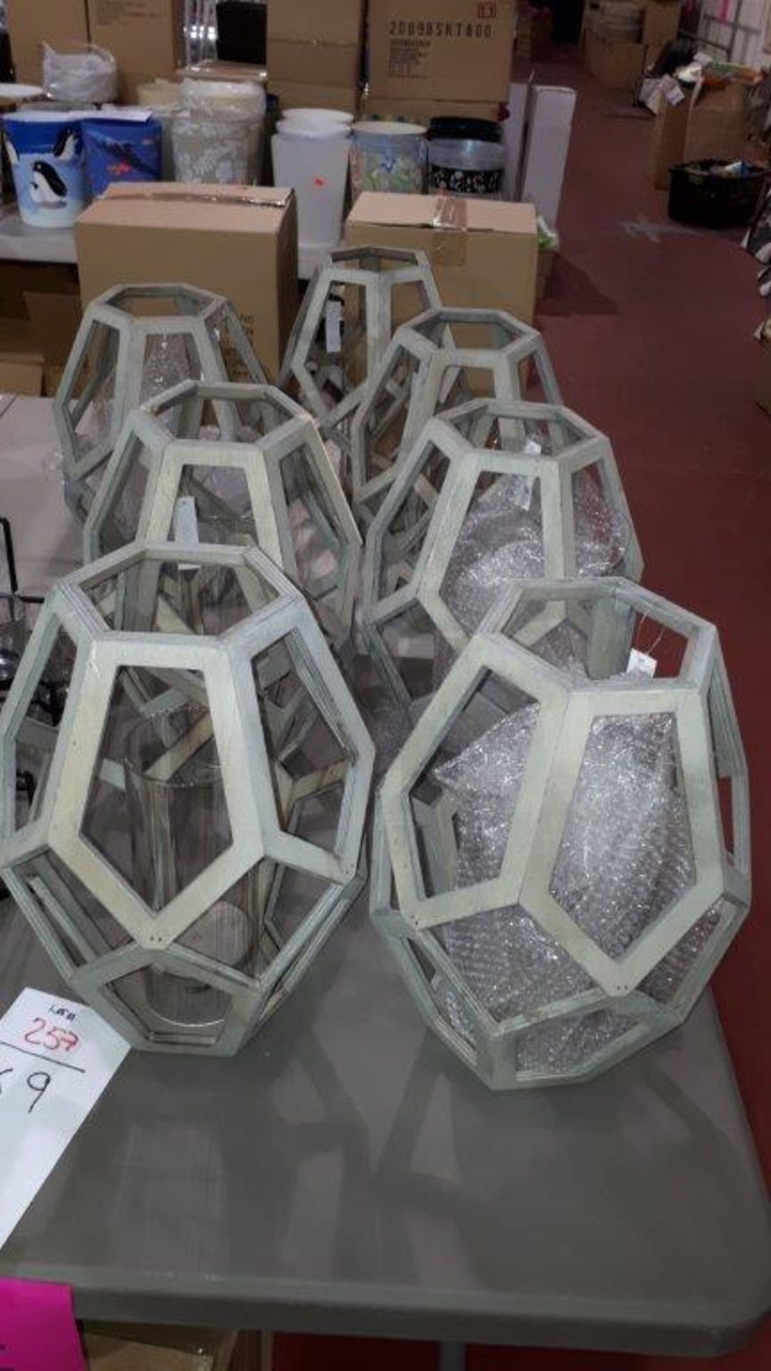LOT: (9 pcs) CHANDELIER STYLE. CANDLE HOLDERS