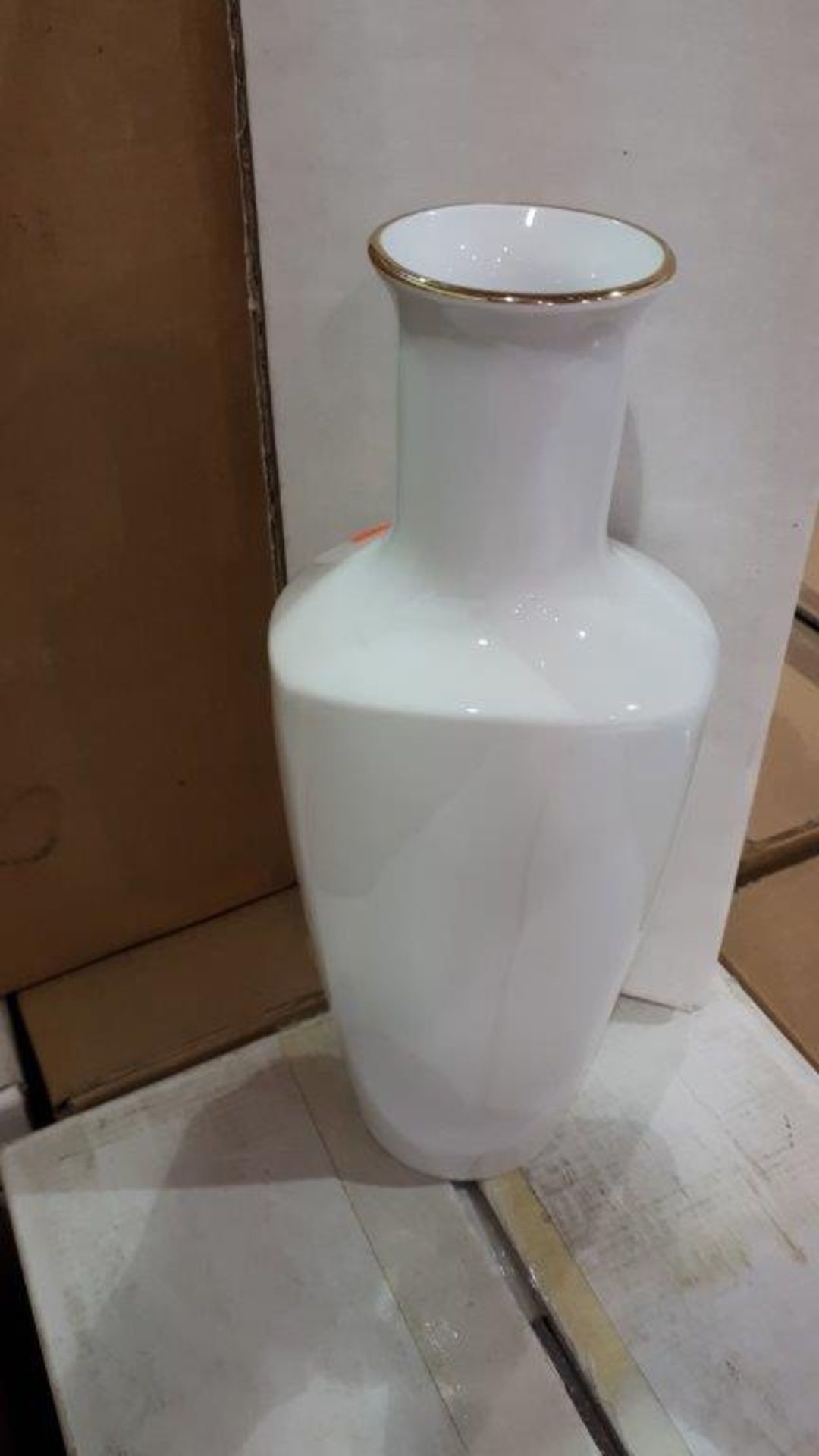 LOT: (8) SMALL VASES