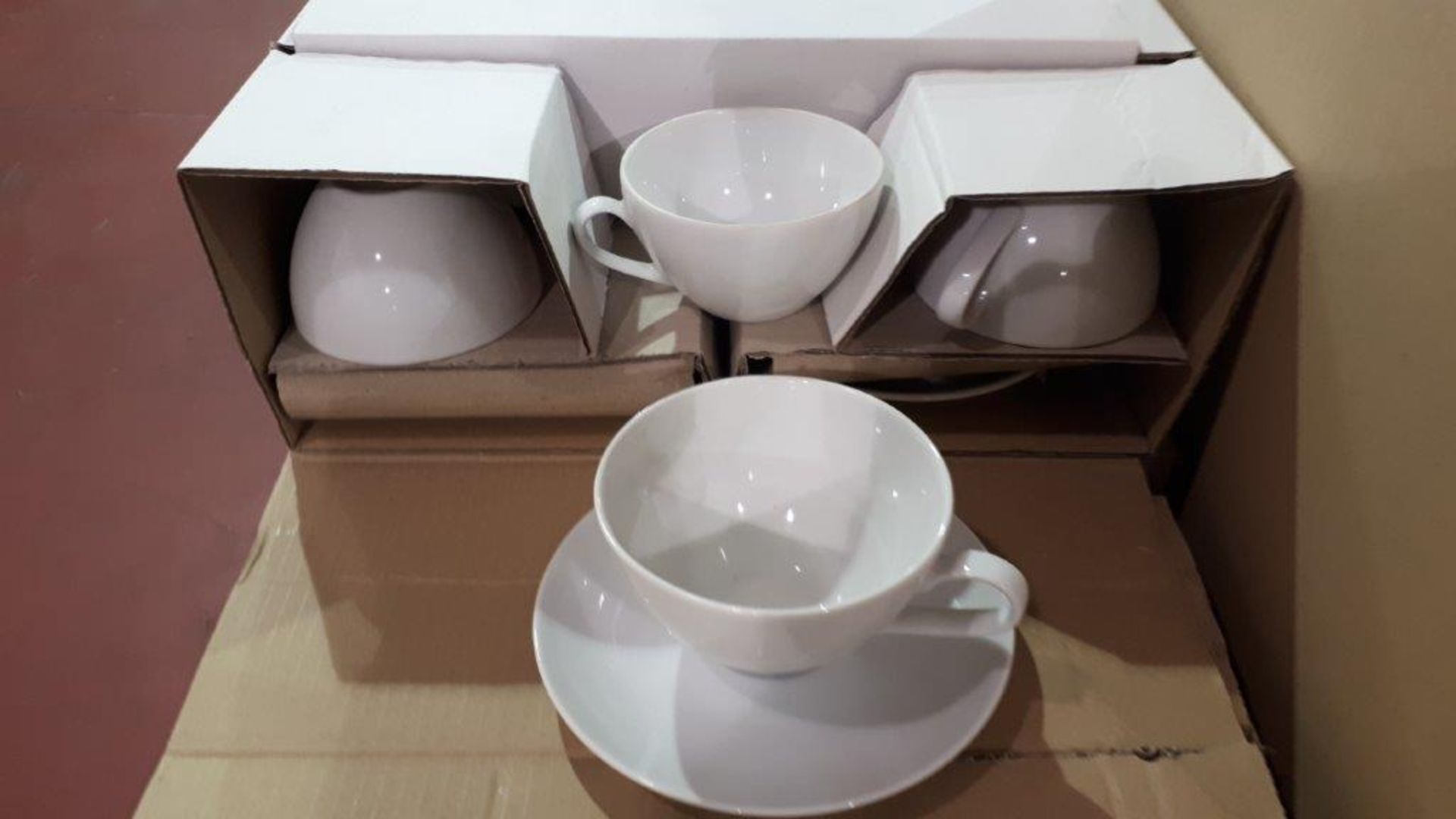 LOT: (5) BOXES OF CUP & SAUCER SETS (6 sets/box)