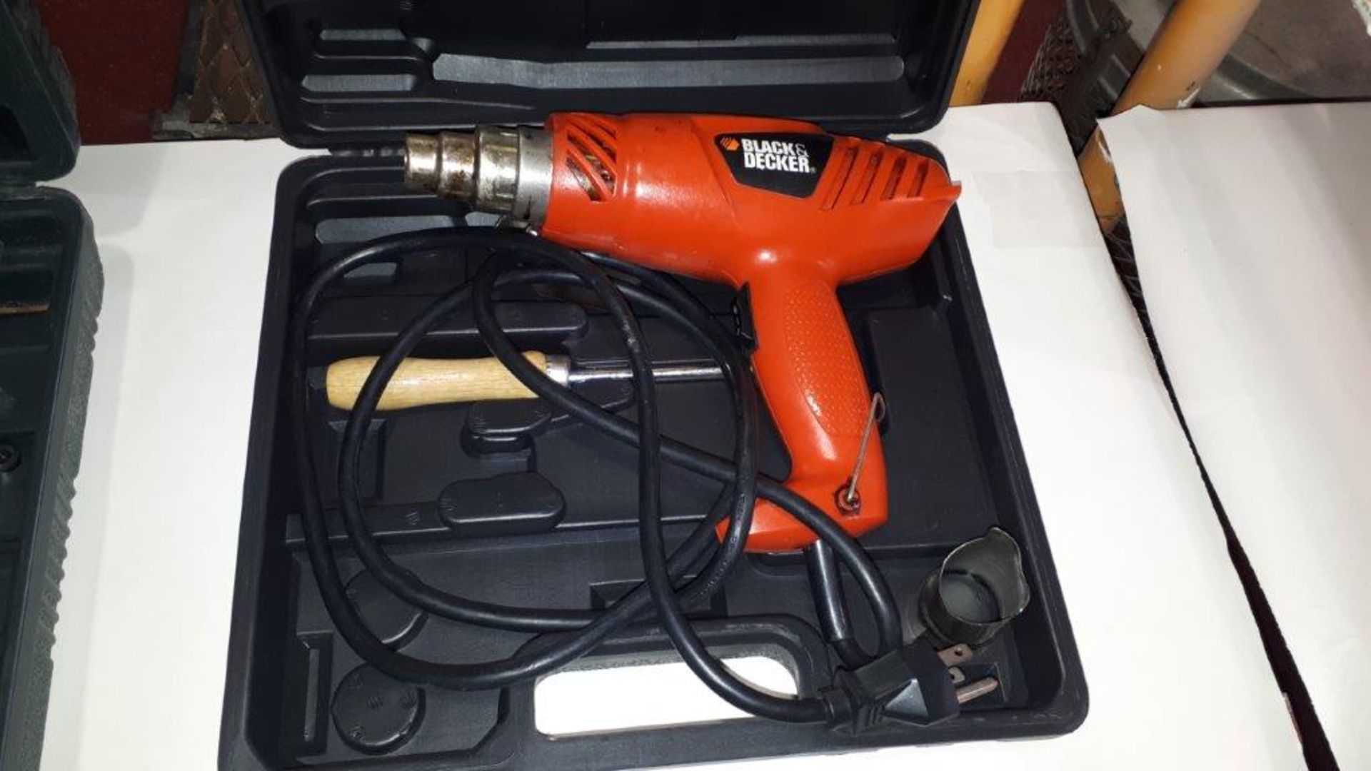 BLACK & DECKER Heat Gun