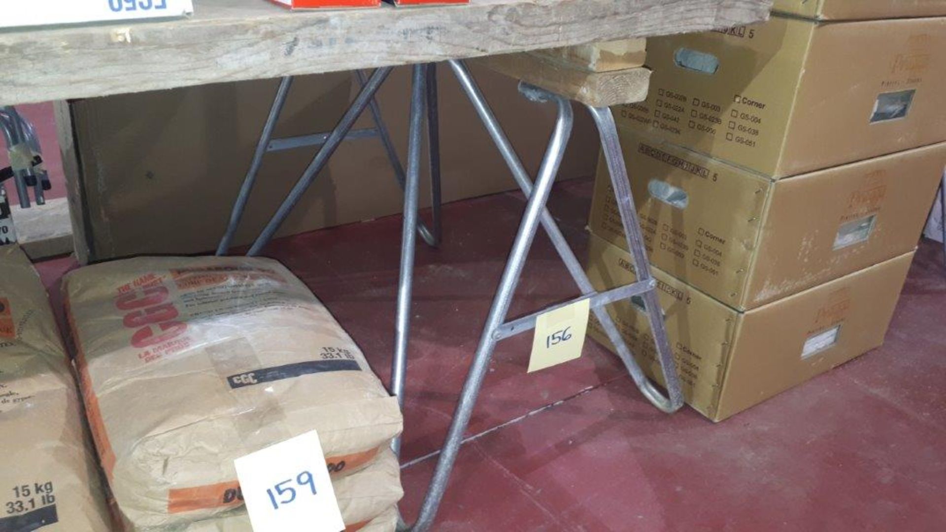 LOT: (2) Sawhorses