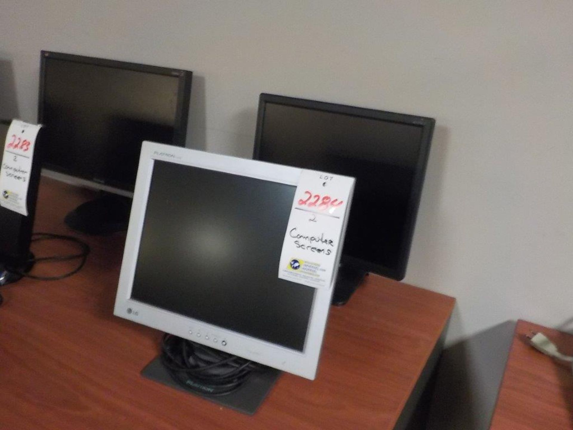 COMPUTER MONITORS