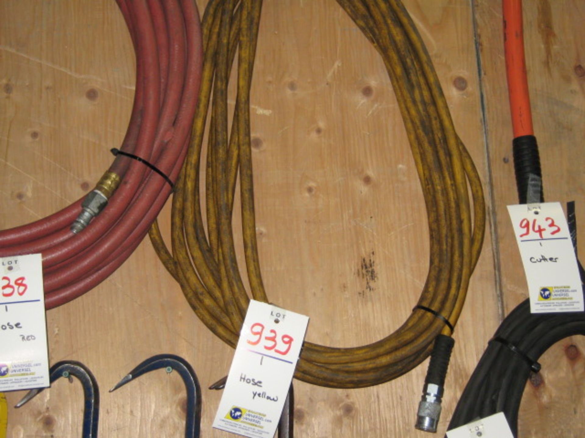 Hose (Yellow)