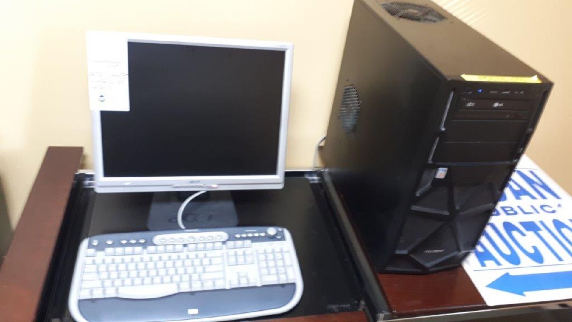 ANTEC Computer w/ACER 20"LCD,keyboard(System)