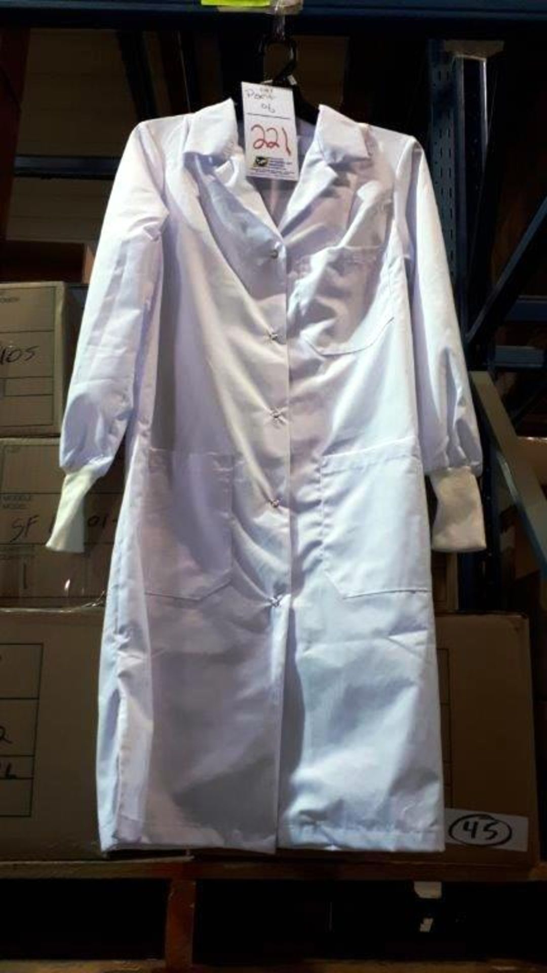 ¾ length Lab coats,white (7 boxes)