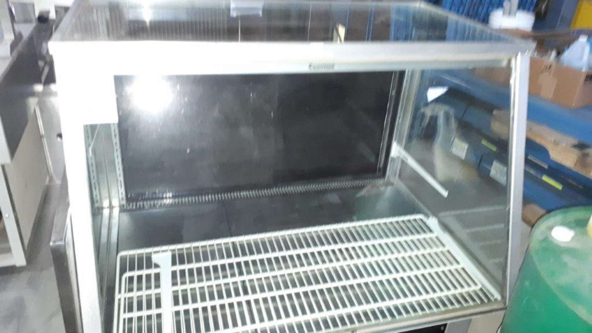 Coldstream refrigerated display 48"