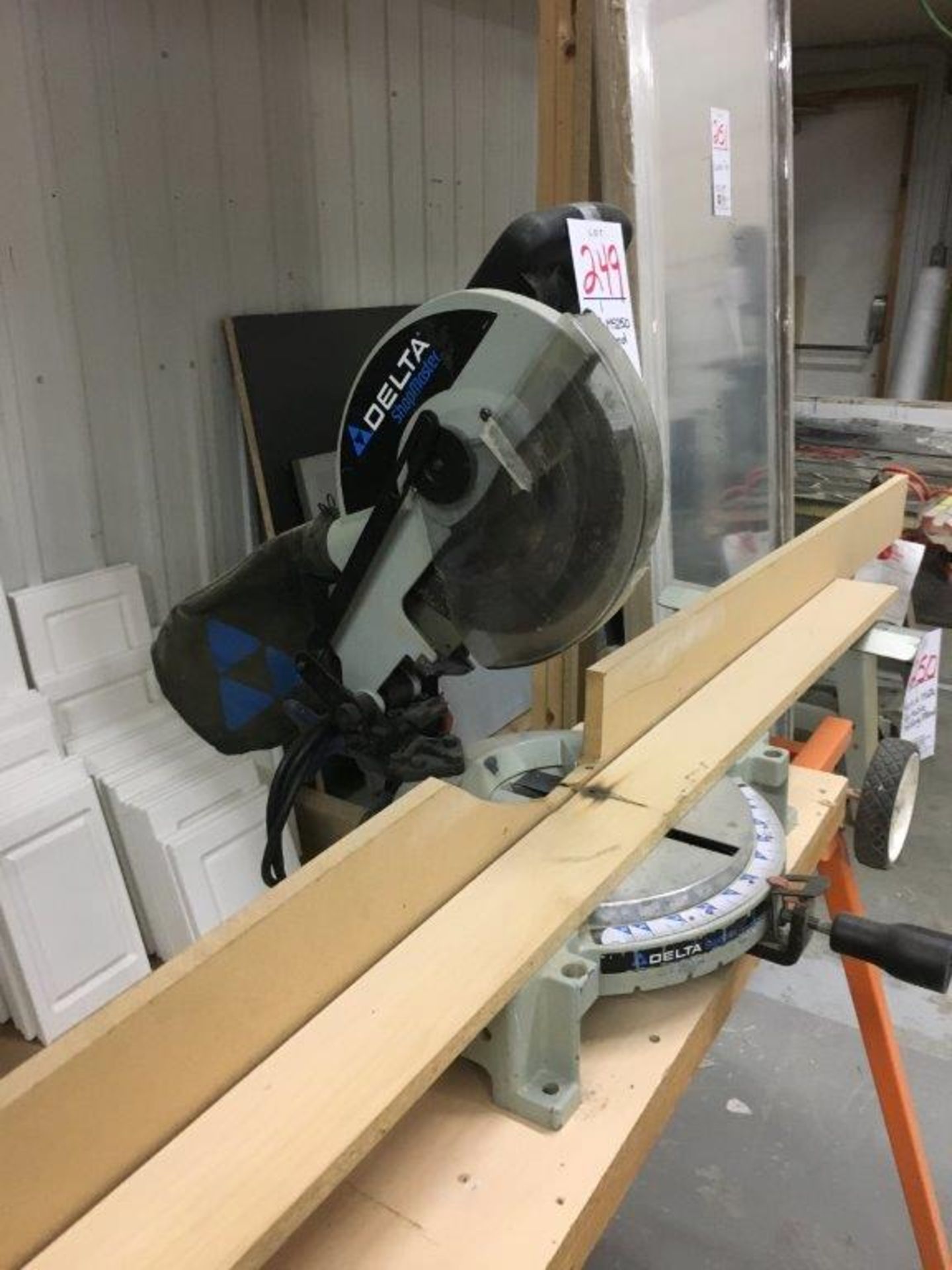 DELTA MS250 10" Compound miter saw