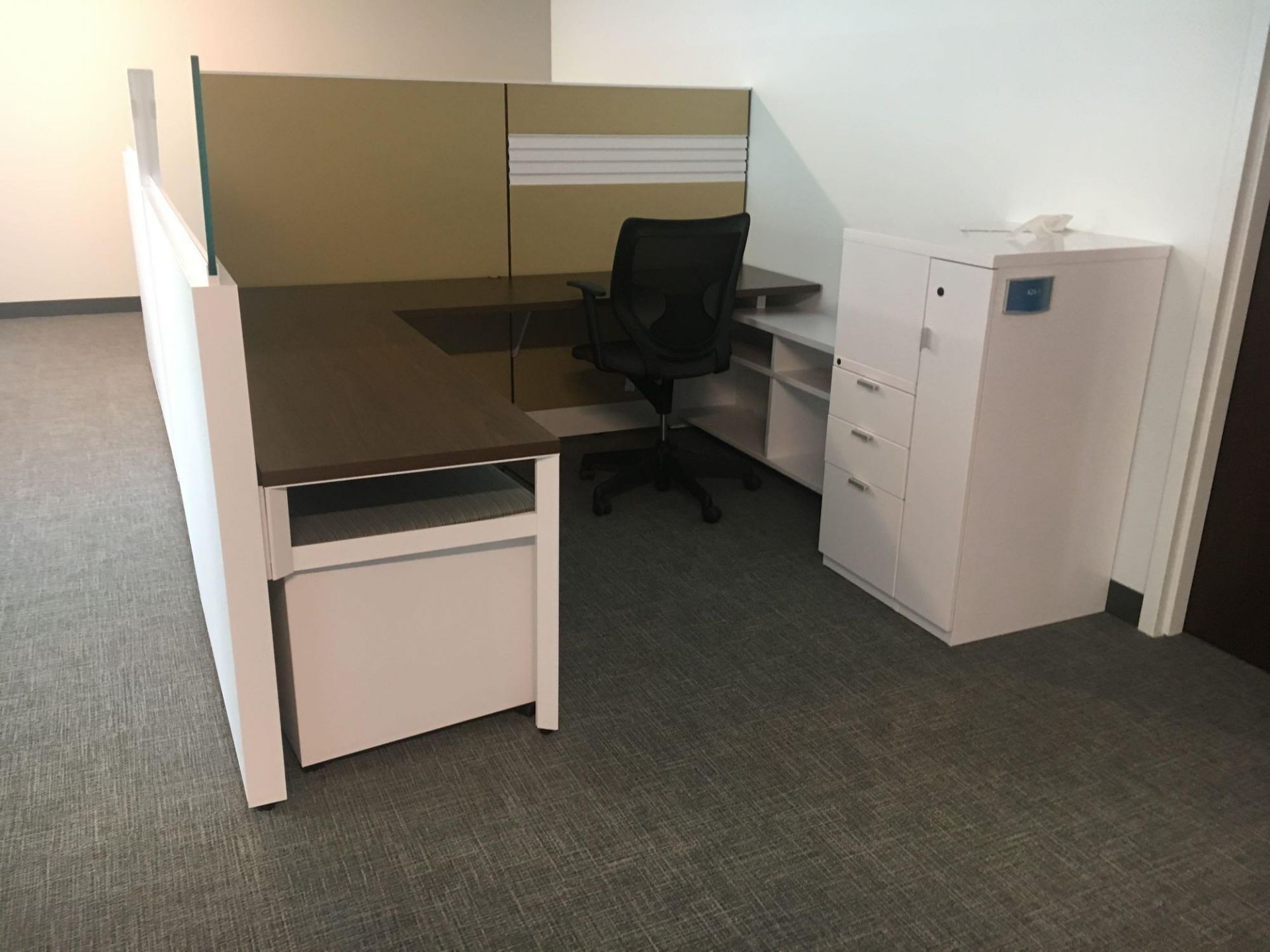 Two Person Cubicle Workstation - Bild 5 aus 6