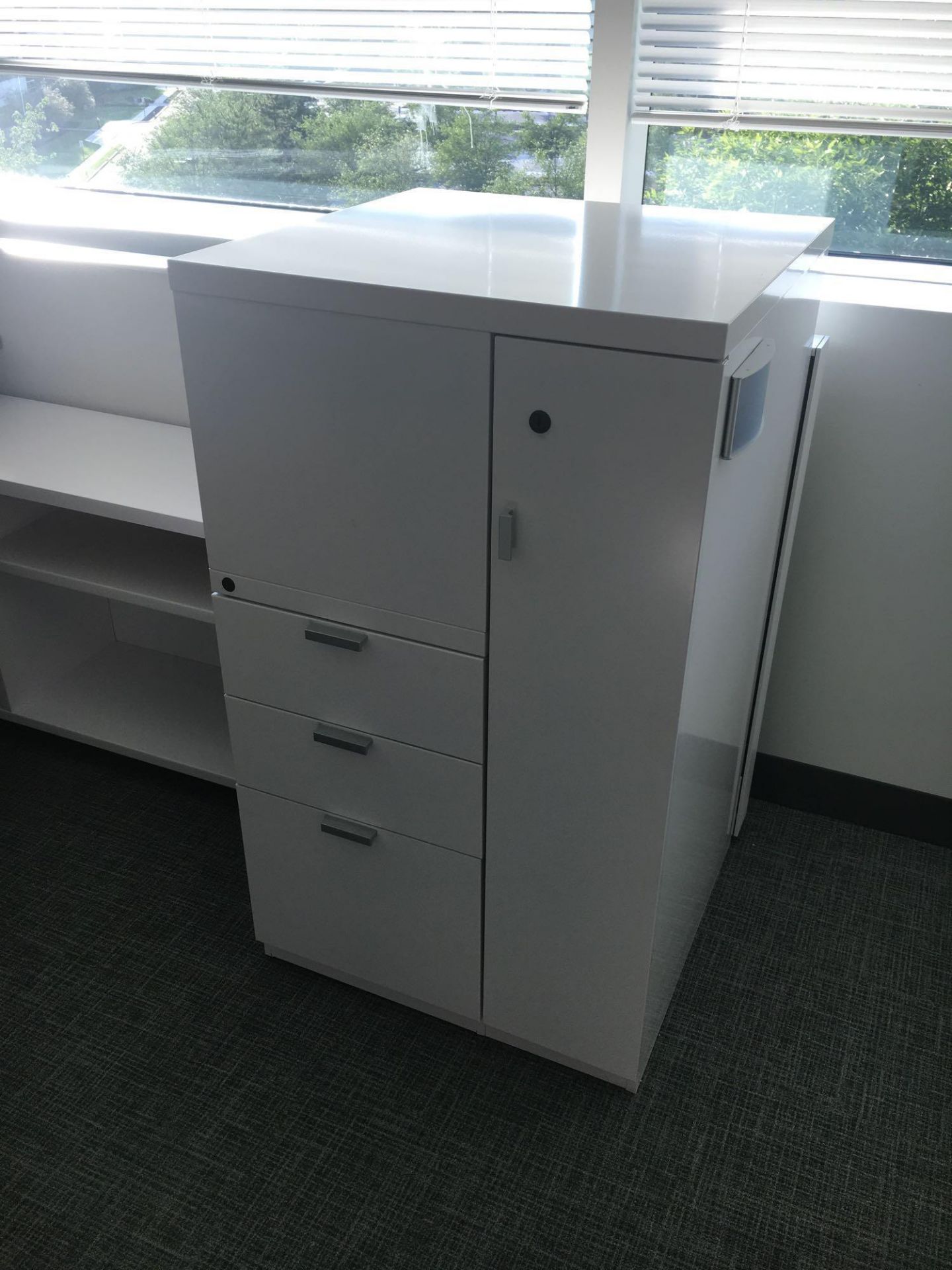 Two Person Cubicle Workstation - Bild 8 aus 8