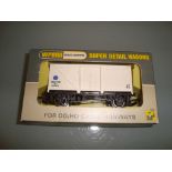 A Wrenn W5001X Blue Spot Fish Van numbered E87502