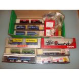 HO GAUGE - A quantity of HO scale lorries, cars an