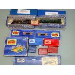 OO GAUGE MODEL RAILWAYS JOB LOT OF HORNBY DUBLO -