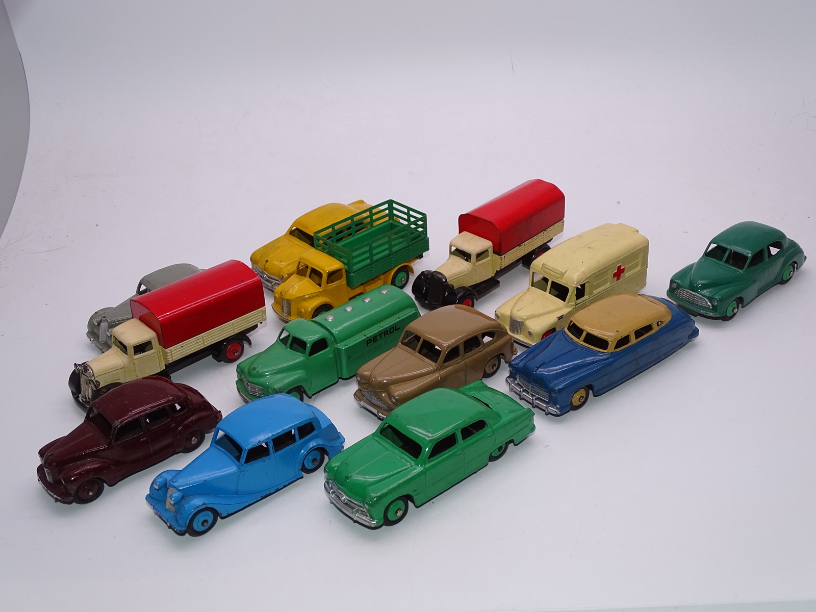 MIXED GROUP OF DINKY CARS AND VANS - unboxed - som