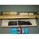 OO GAUGE MODEL RAILWAYS WRENN W2225 CLASS 8F LOCOM