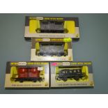 OO GAUGE MODEL RAILWAYS: A GROUP OF RARER WRENN WA