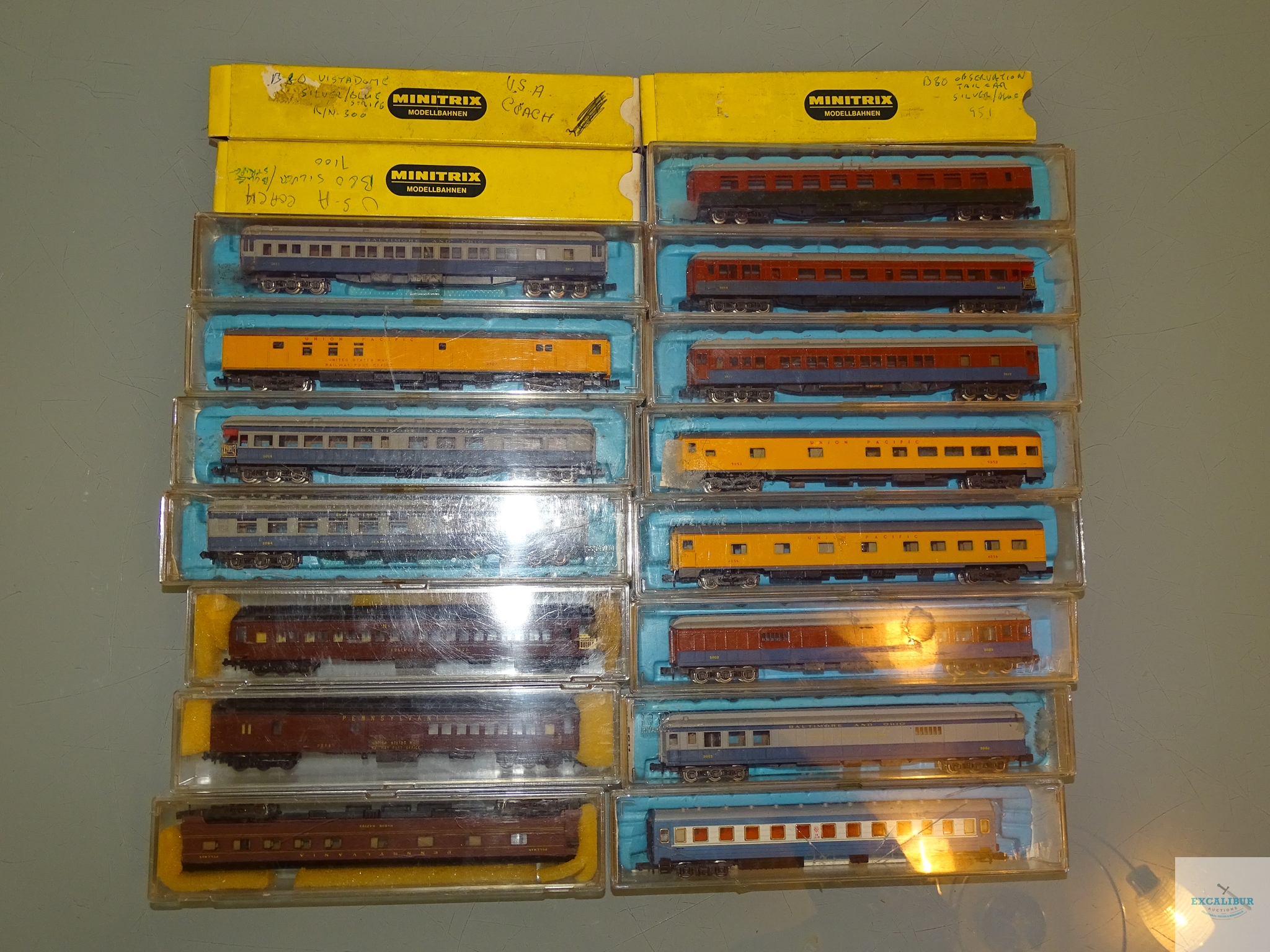 N GAUGE - GROUP OF AMERICAN OUTLINE PASSENGER CARS by RIVAROSSI, ATLAS, MINITRIX etc - G/VG in F/G