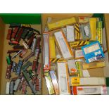 N GAUGE - QUANTITY OF EUROPEAN OUTLINE FREIGHT WAGONS - various manufacturers - together with a