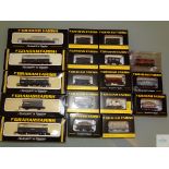 N GAUGE - GROUP OF BRITISH OUTLINE FREIGHT WAGONS by GRAHAM FARISH - G/VG in G/VG boxes (18)