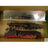 HO GAUGE - GROUP OF EUROPEAN OUTLINE STEAM LOCOS by ROCO, JOUEF etc - 1 boxed, 2 unboxed - F/VG in G