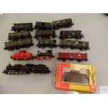 HO GAUGE - GROUP OF EUROPEAN OUTLINE MAINLY UNBOXED LOCOS,CARRIAGES AND WAGONS mostly by FLEISCHMANN