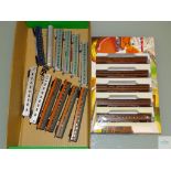 N GAUGE - GROUP OF BOXED AND UNBOXED AMERICAN OUTLINE PASSENGER CARS by CON-COR and others - 2