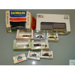 N GAUGE - GROUP OF ACCESSORIES - to include buildings by KATO and BACHMANN and vehicles by OXFORD