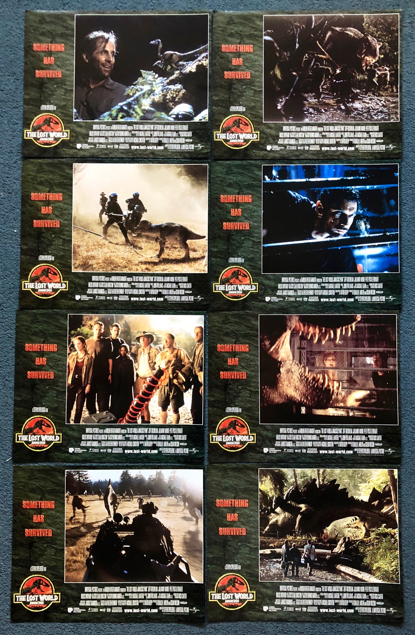 JURASSIC PARK: THE LOST WORLD (1997) - US/International Lobby Card set x 8 - 11" x 14" (28 x 35.5