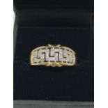 9ct gold ring with greek key fretwork diamond set design (sz V)