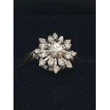 18ct gold diamond snowflake ring (sz N)