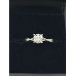 9ct white gold diamond (0.15ct) ring (sz O)