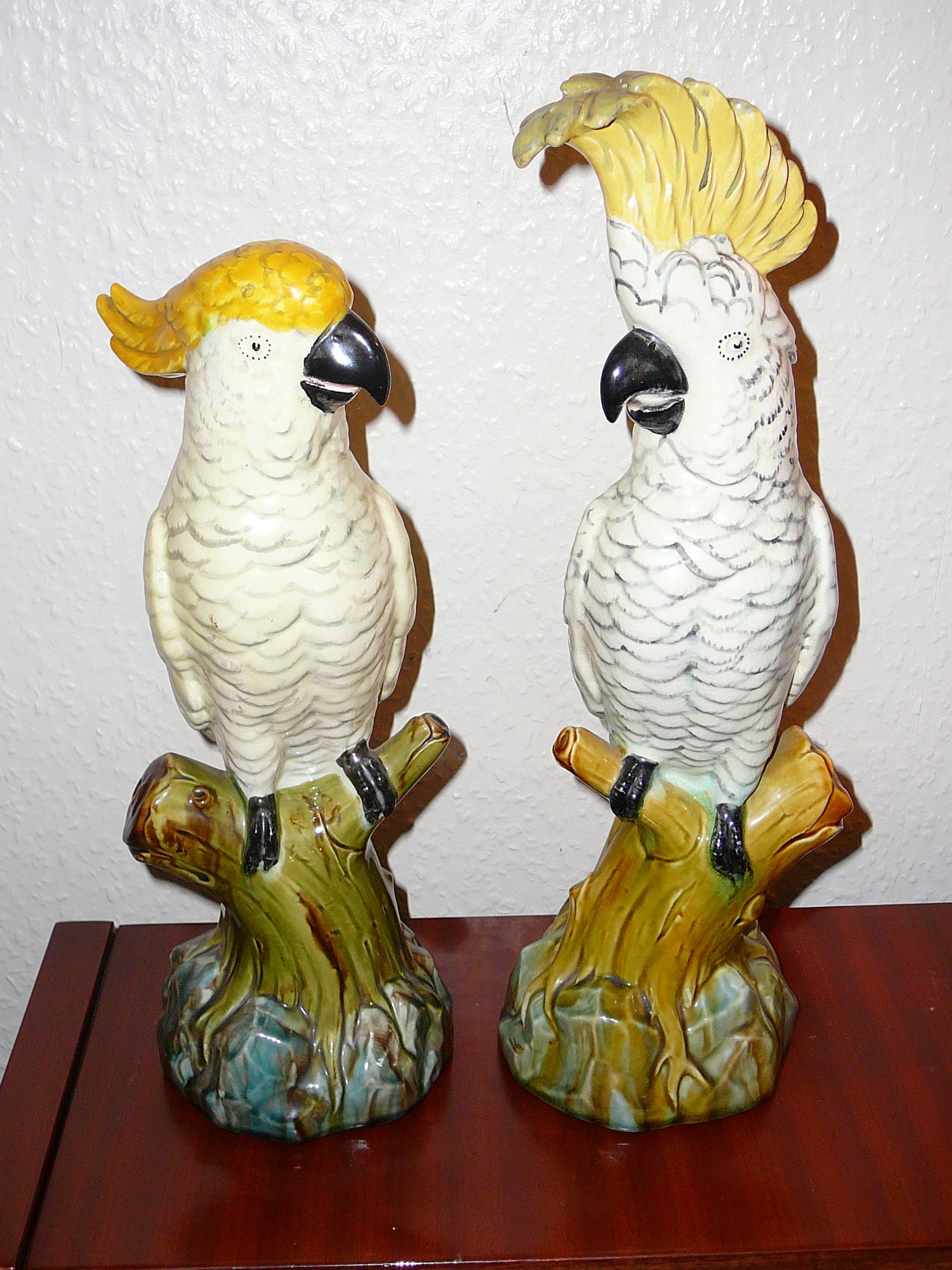 Fine pair of Minton majolica cockatoos - Image 2 of 4