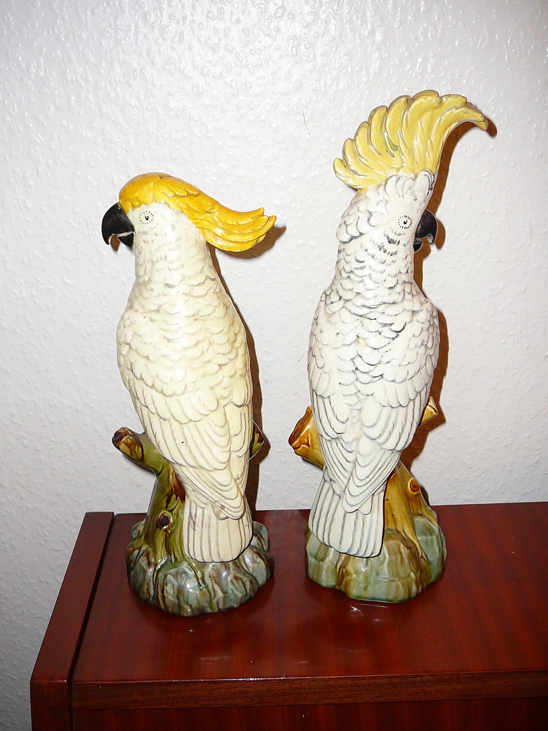 Fine pair of Minton majolica cockatoos - Image 3 of 4