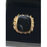 9ct gold black onyx signet ring (sz U)