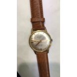 9ct gold gents Rotary wristwatch.