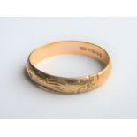 9ct Gold wedding band